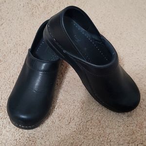 Black Sanita Clogs Size 38